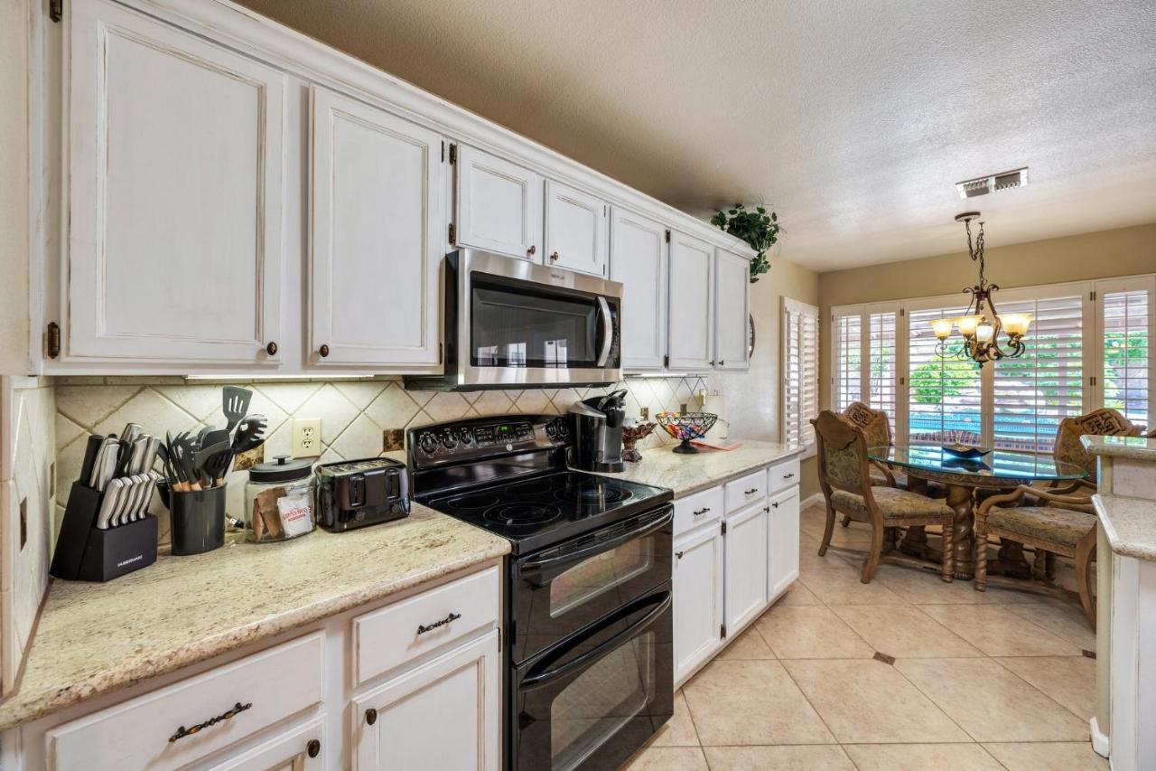 Private Tuscany Oasis With Pool - Perfect For Families, Couples Or Business Travelers Home Phoenix Exterior photo